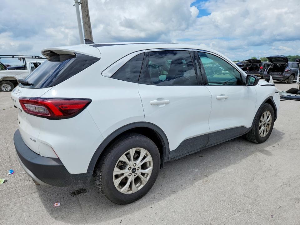 2023 FORD ESCAPE ACTIVE 3