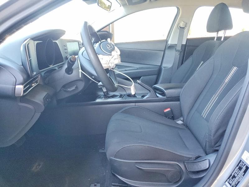 2023 HYUNDAI ELANTRA SEL 7