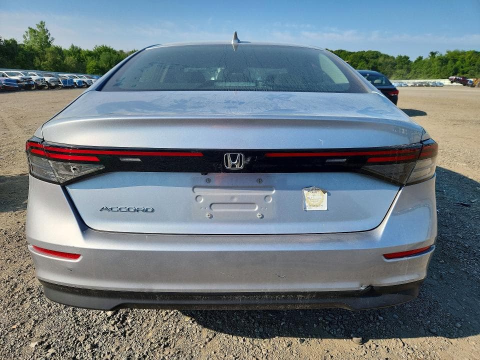 2025 HONDA ACCORD LX 6