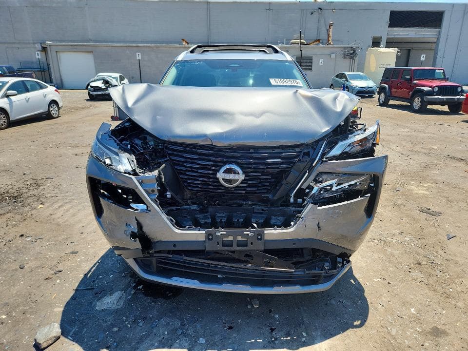 2023 NISSAN ROGUE 5