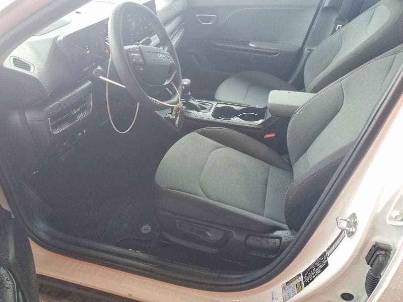 2025 KIA K4 LXS 7