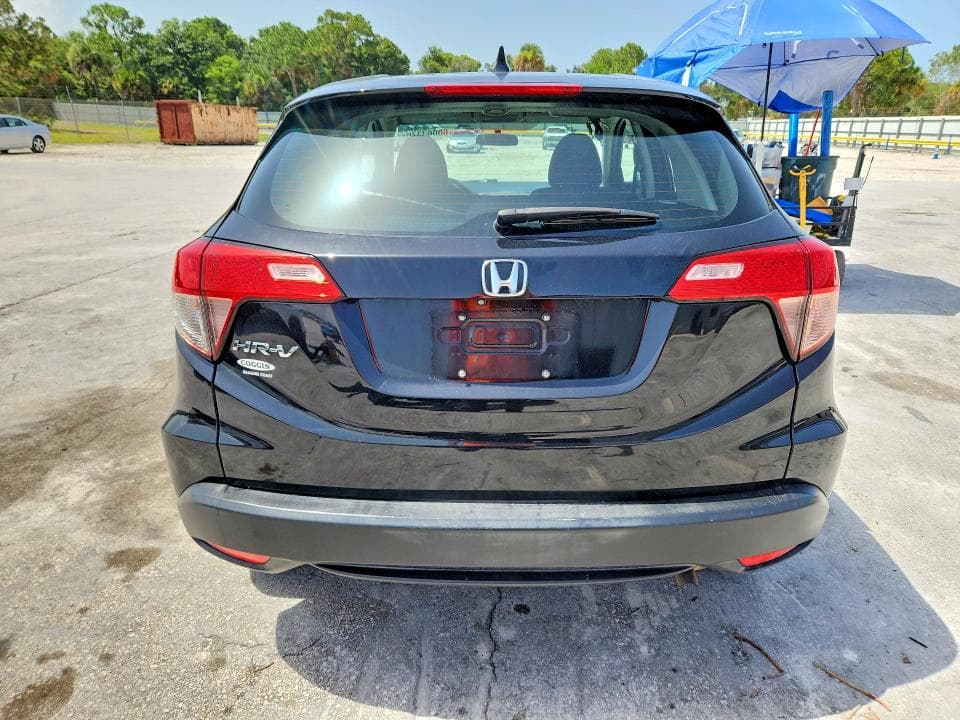 2017 HONDA HR-V LX 6
