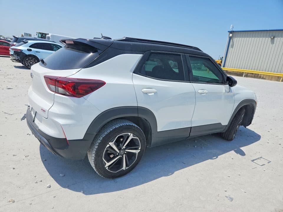 2021 CHEVROLET TRAILBLAZER RS 3