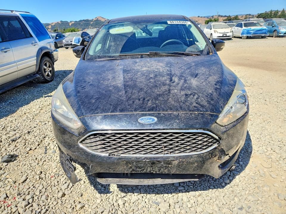2017 FORD FOCUS SE 5