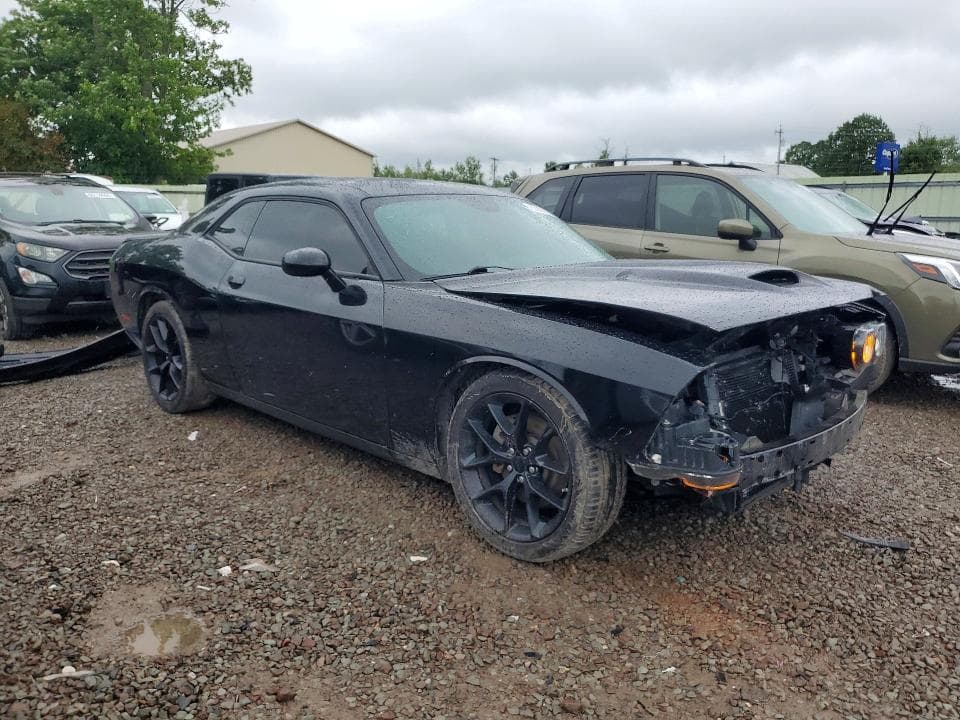 2023 DODGE CHALLENGER GT 4