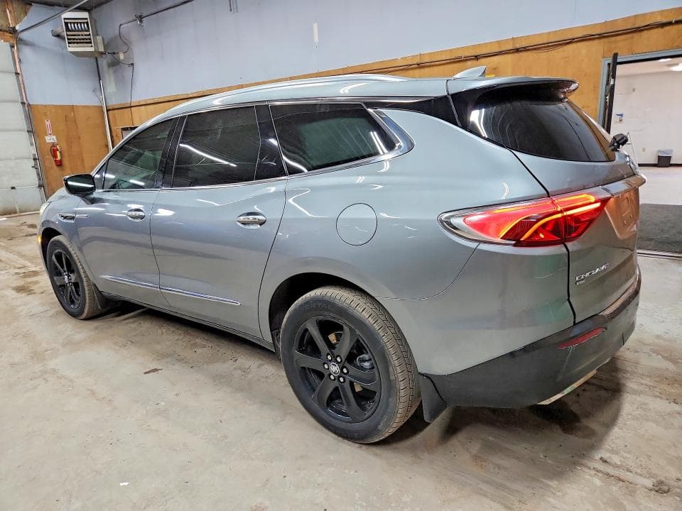 2023 BUICK ENCLAVE ESSENCE 2
