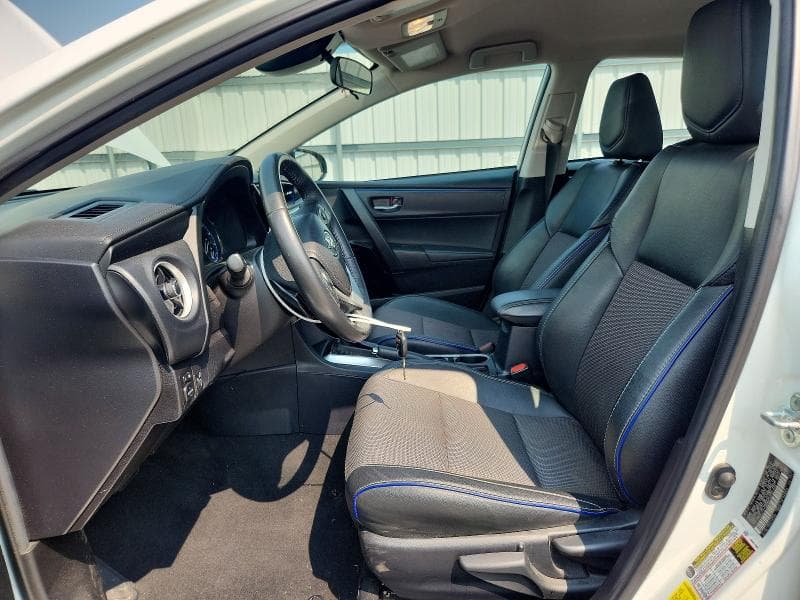 2017 TOYOTA COROLLA SE 7