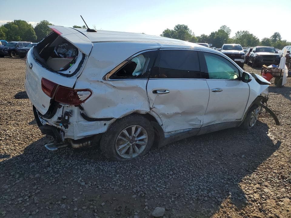2019 KIA SORENTO LX 3