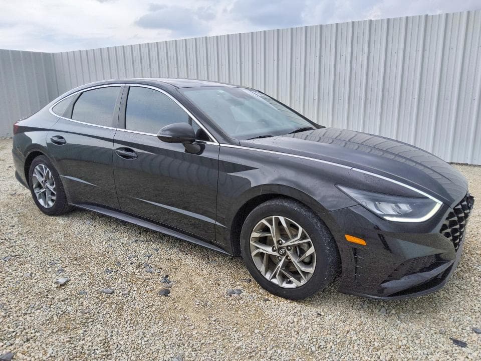 2021 HYUNDAI SONATA SEL 4