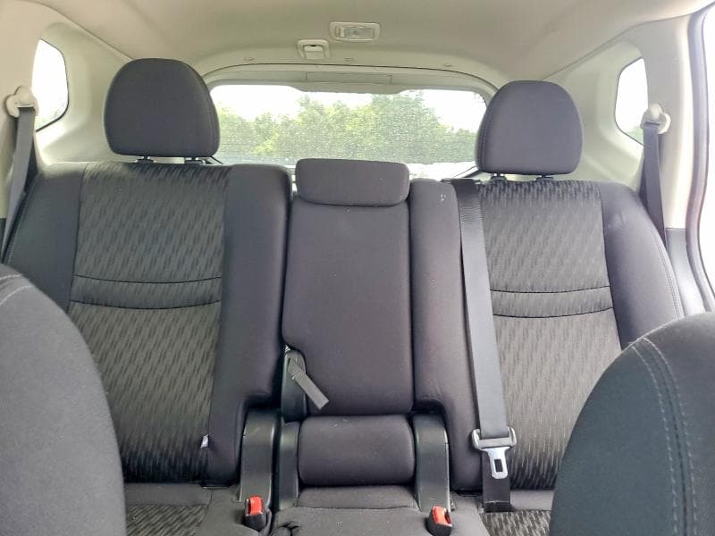 2019 NISSAN ROGUE SV 10