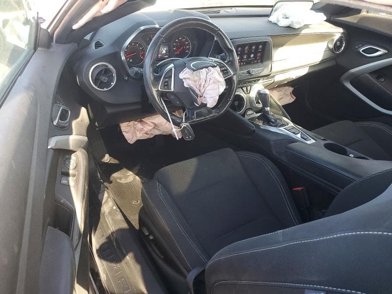 2021 CHEVROLET CAMARO LS 8