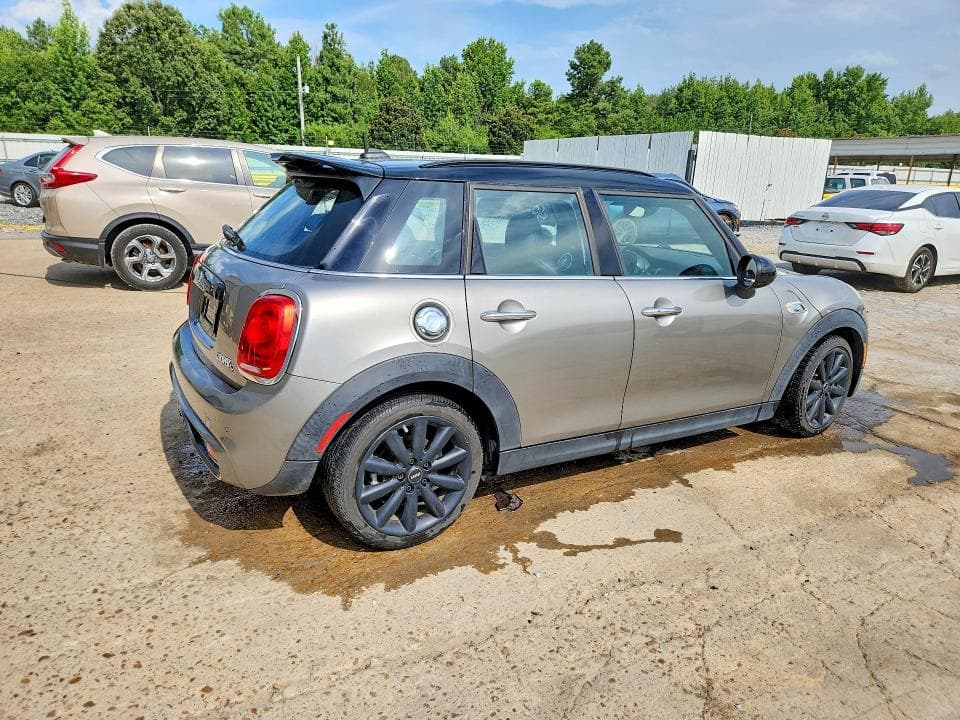 2018 MINI COOPER S 3