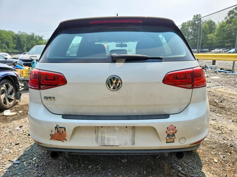 2017 VOLKSWAGEN GTI S 6