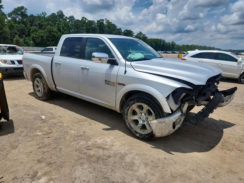 2018 RAM 1500 LARAMIE 4