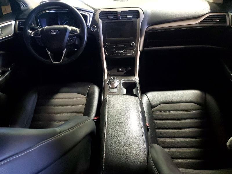 2017 FORD FUSION SE 8