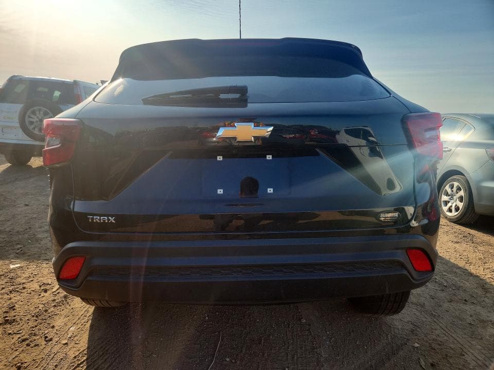 2026 CHEVROLET TRAX LS 6