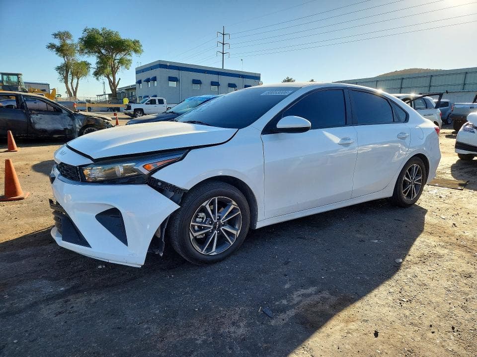 2022 KIA FORTE LXS