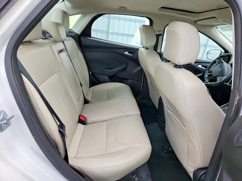 2017 FORD FOCUS TITANIUM 10