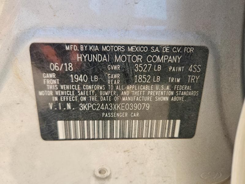 2019 HYUNDAI ACCENT SE 12