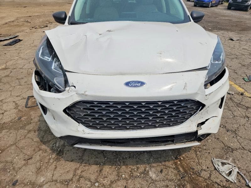 2022 FORD ESCAPE SE 12