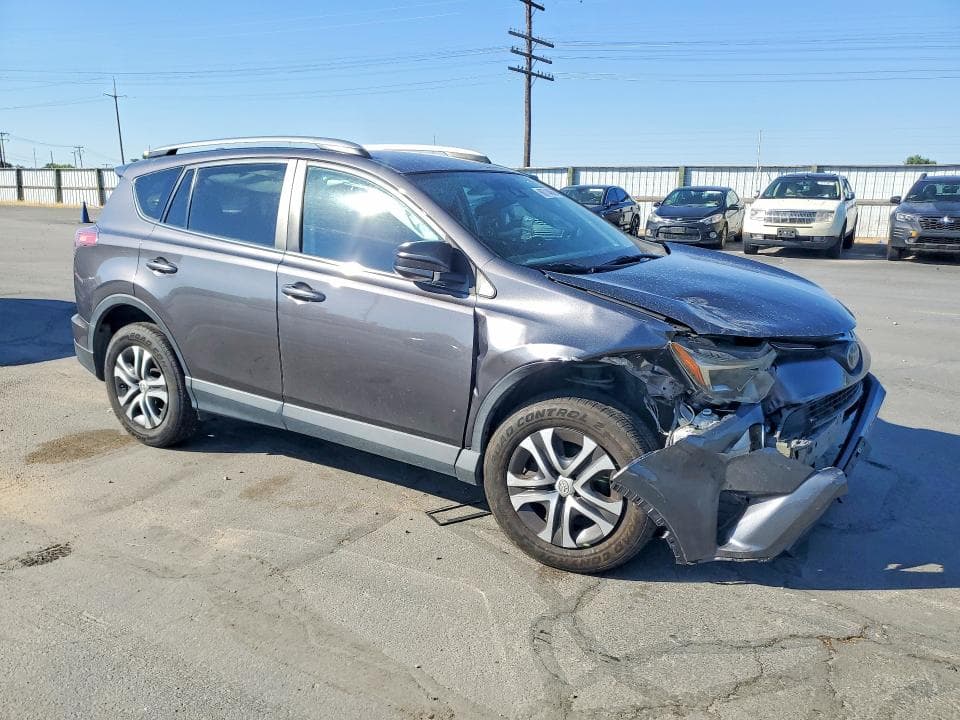 2017 TOYOTA RAV4 LE 4