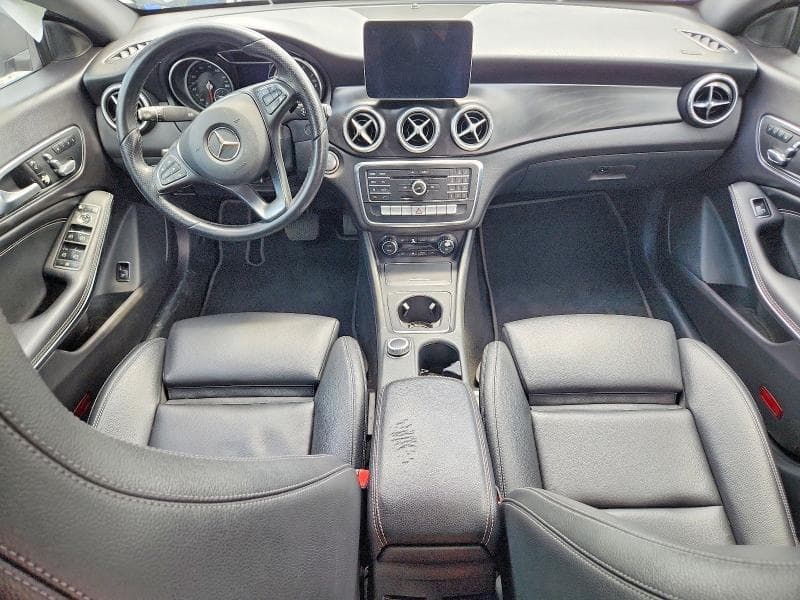 2019 MERCEDES-BENZ CLA 250 8