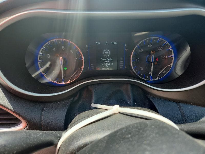 2021 CHRYSLER VOYAGER LXI 9