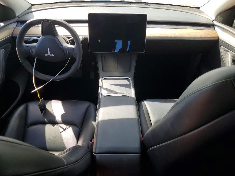 2023 TESLA MODEL Y 8