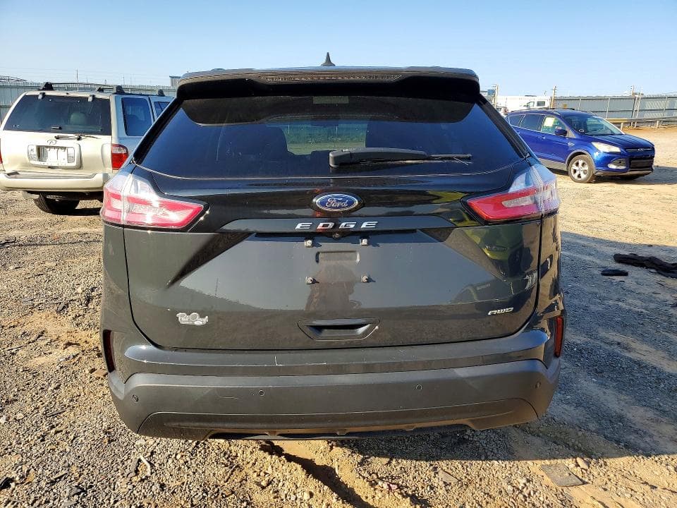 2021 FORD EDGE SE 6