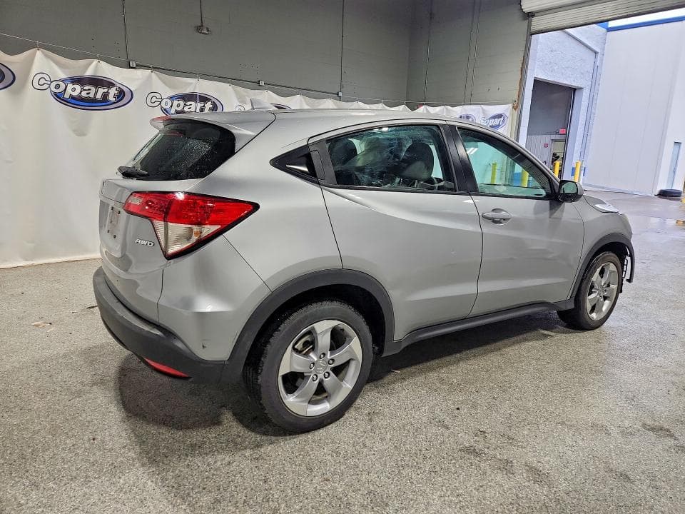 2021 HONDA HR-V LX 3