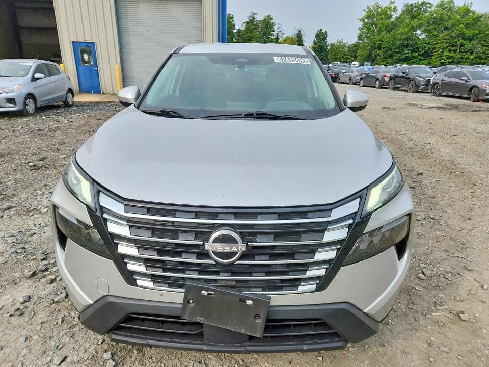 2024 NISSAN ROGUE SV 5