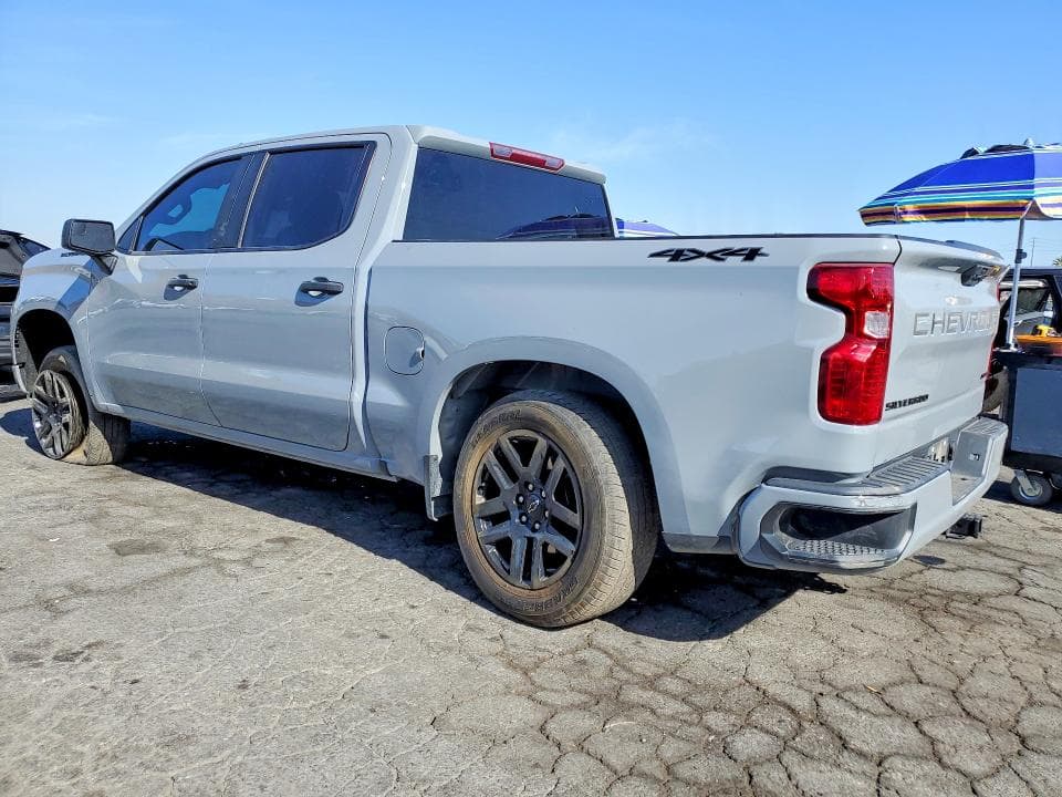 2024 CHEVROLET SILVERADO K1500 CUSTOM 2