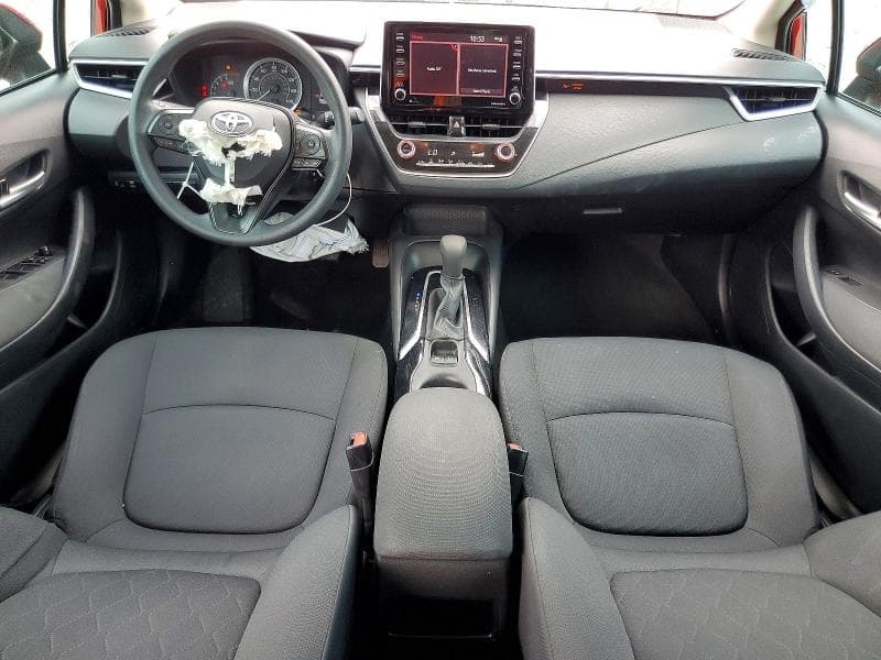 2021 TOYOTA COROLLA LE 8