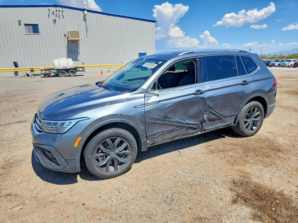 2023 VOLKSWAGEN TIGUAN SE - 1