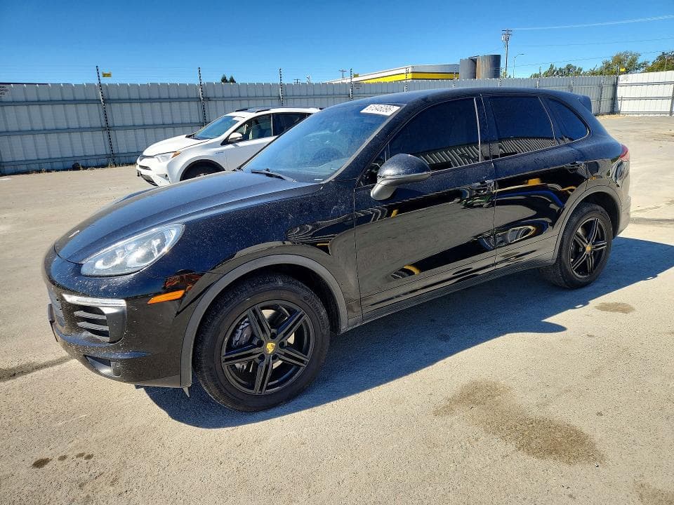 2017 PORSCHE CAYENNE - 1