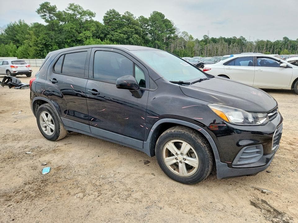 2020 CHEVROLET TRAX LS 4
