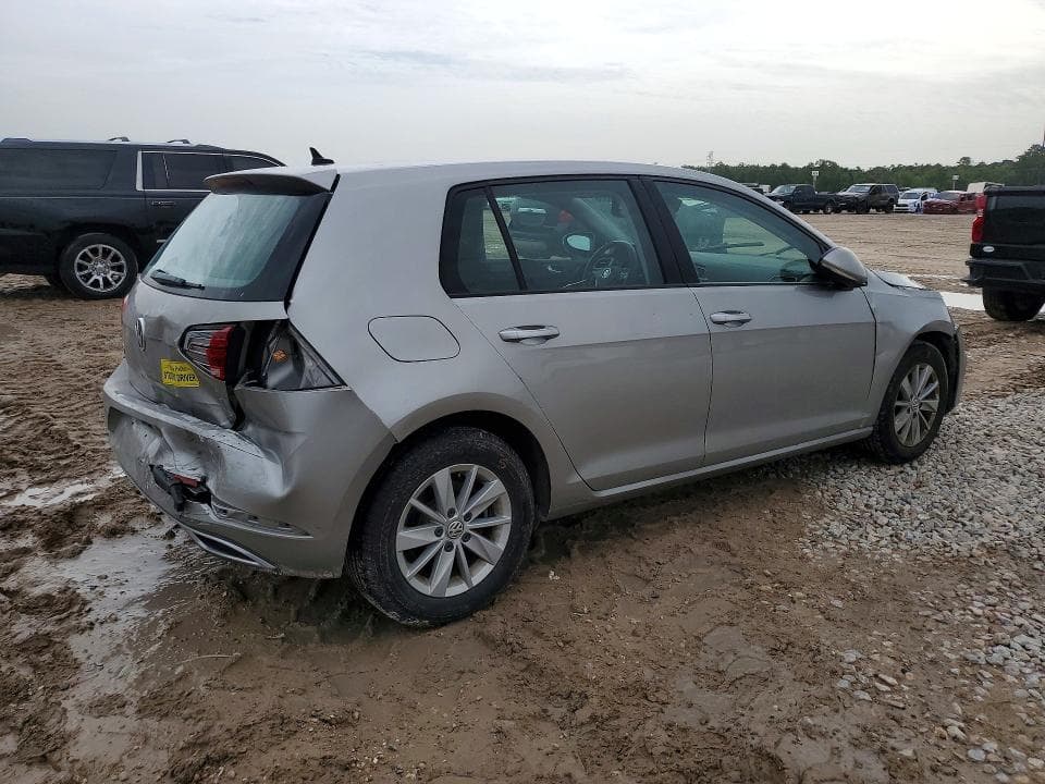 2019 VOLKSWAGEN GOLF S 3