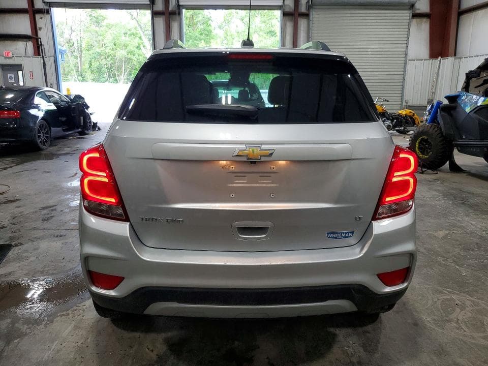 2019 CHEVROLET TRAX 1LT 6