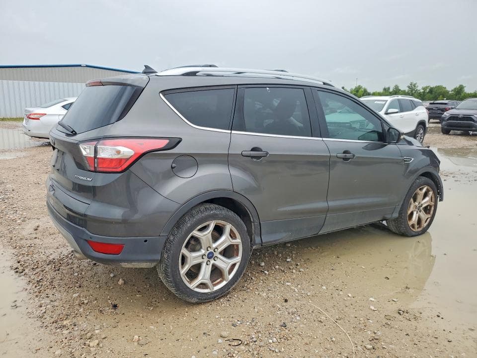 2018 FORD ESCAPE TITANIUM 3