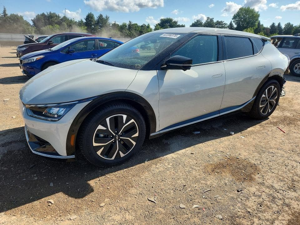 2023 KIA EV6 WIND - 1