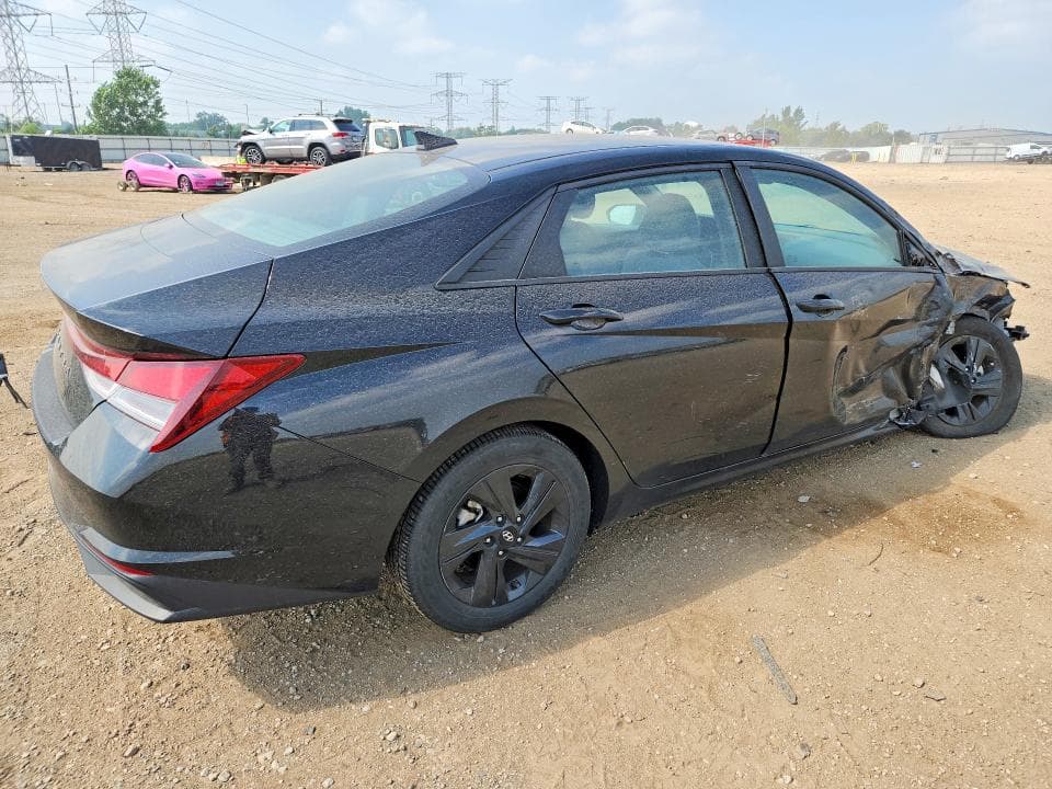 2023 HYUNDAI ELANTRA SEL 3
