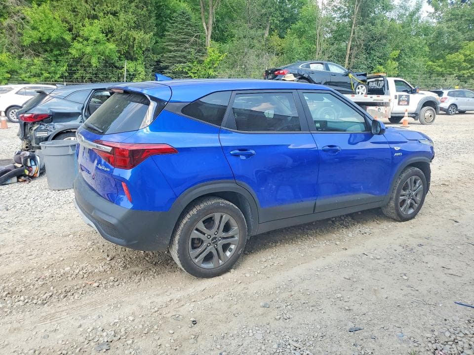 2022 KIA SELTOS LX 3