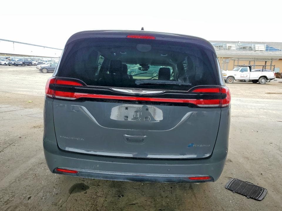 2023 CHRYSLER PACIFICA HYBRID TOURING L 6