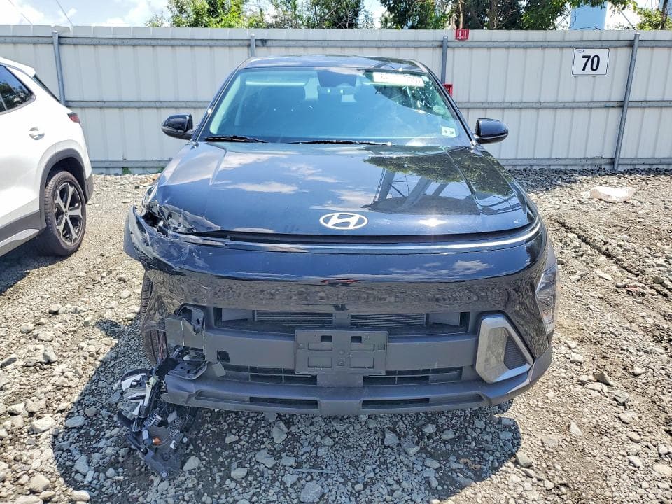 2025 HYUNDAI KONA SE 5