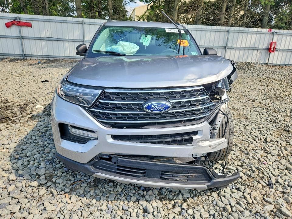 2023 FORD EXPLORER XLT 5