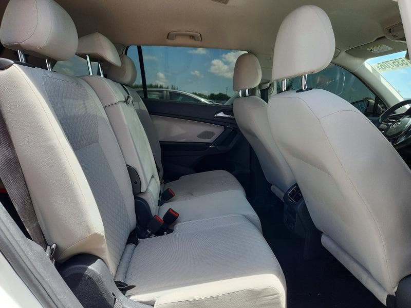 2018 VOLKSWAGEN TIGUAN S 10
