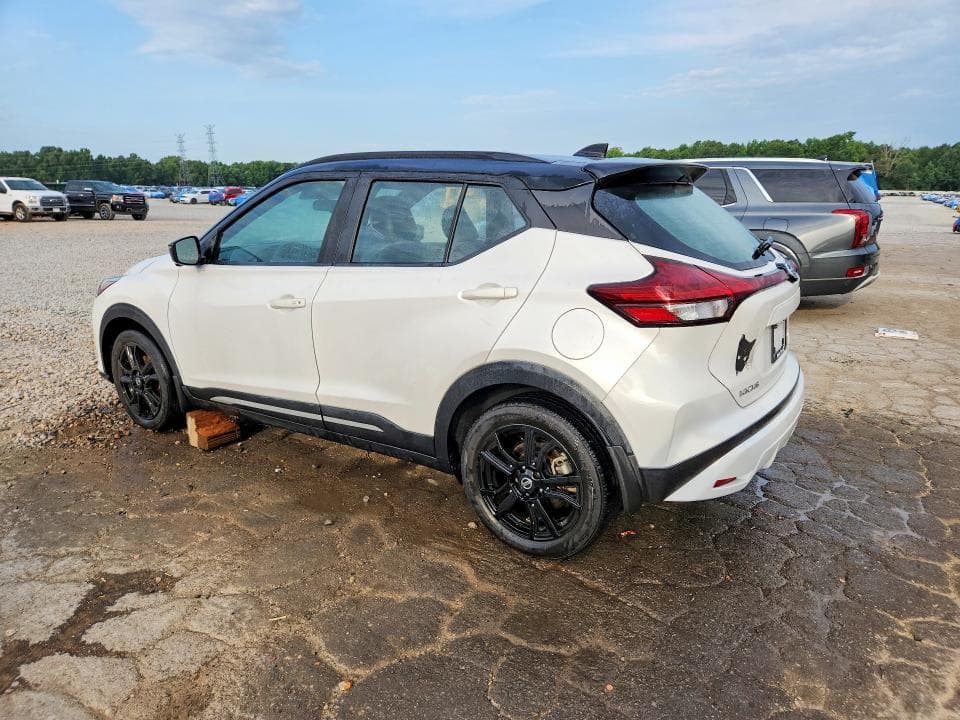 2021 NISSAN KICKS SR 2