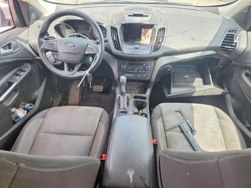 2017 FORD ESCAPE SE 8