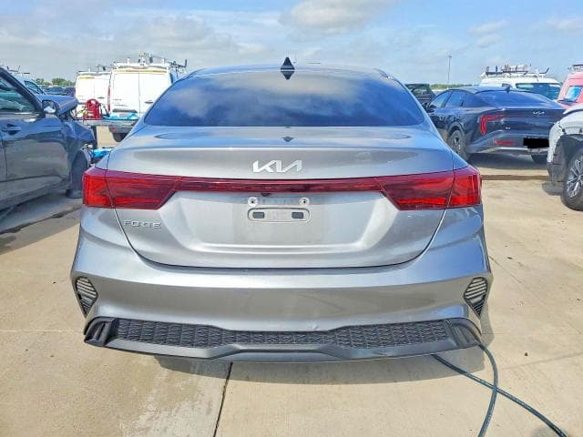 2022 KIA FORTE LXS 6
