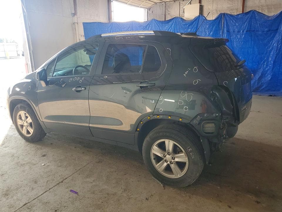 2022 CHEVROLET TRAX 1LT 2